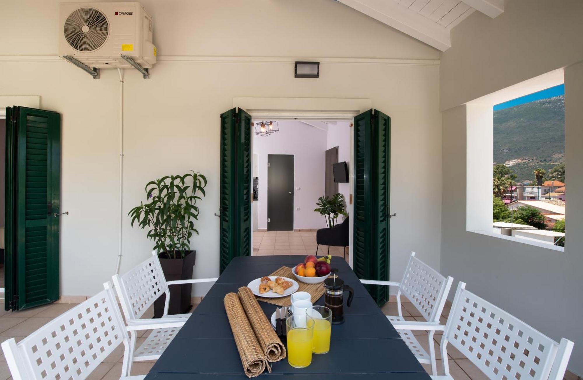 Drakatos Apartments Vasiliki  Bagian luar foto