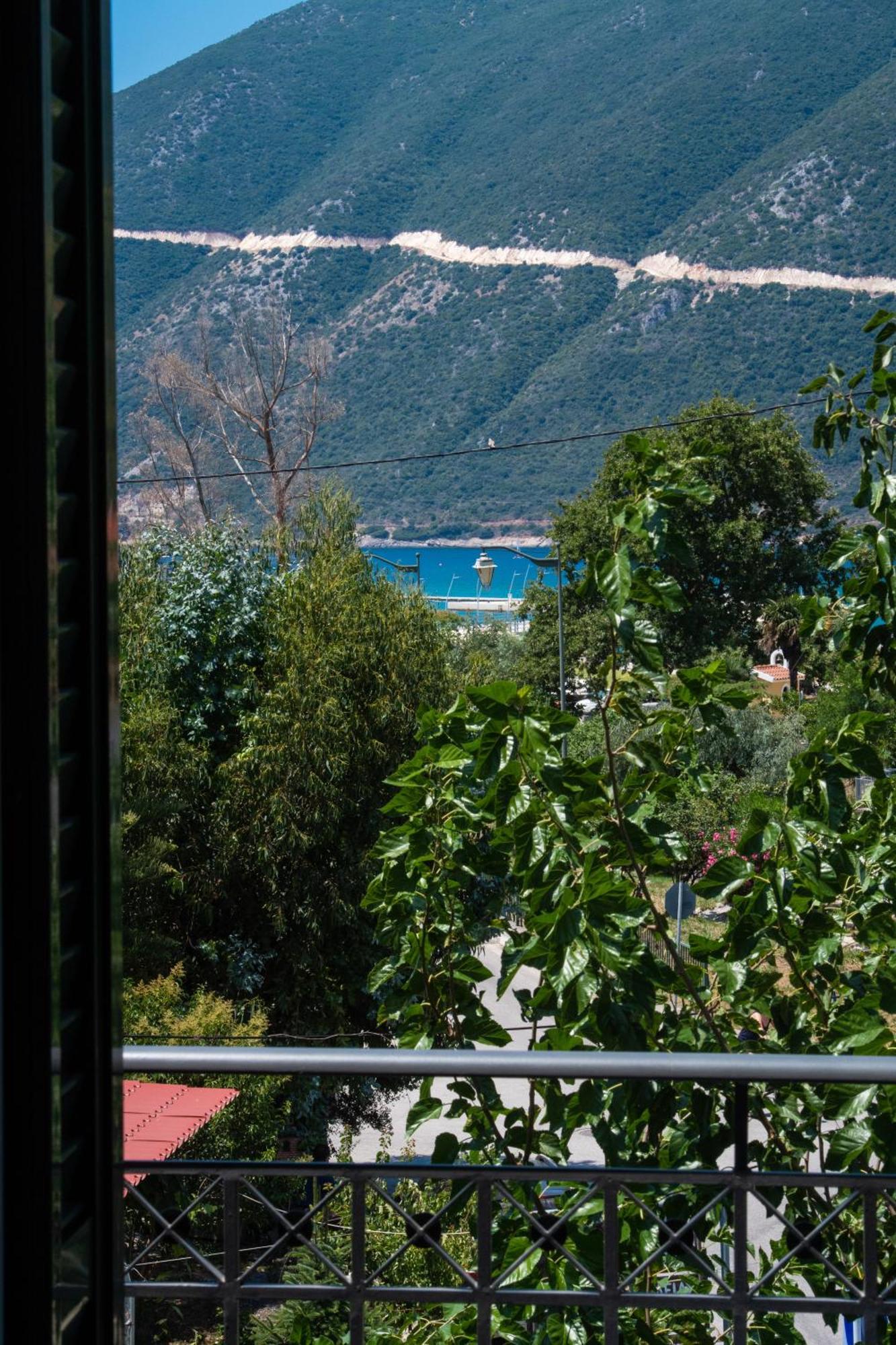 Drakatos Apartments Vasiliki  Bagian luar foto