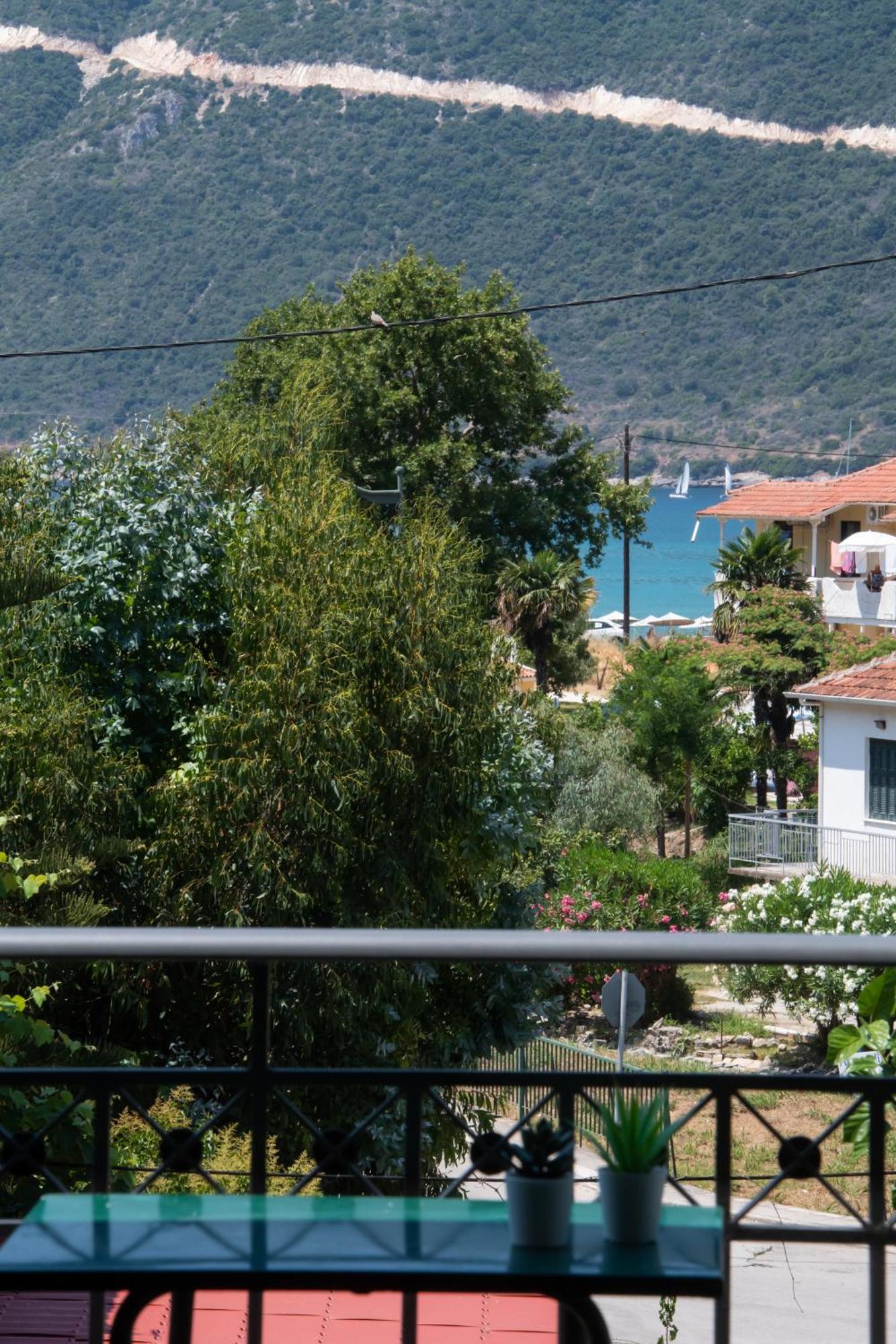 Drakatos Apartments Vasiliki  Bagian luar foto